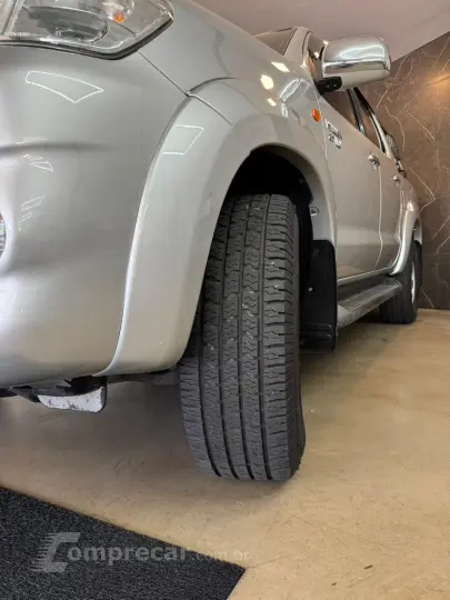 HILUX 2.7 SR 4X2 CD 16V