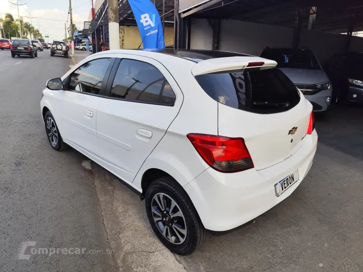 ONIX 1.4 MPFI LTZ 8V