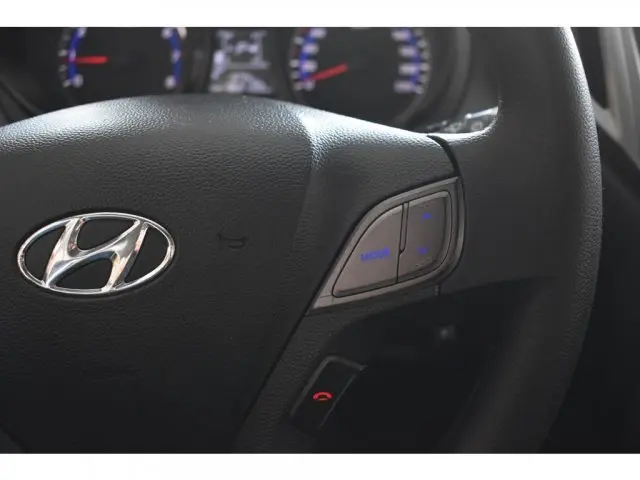 HB20 - 1.6 COMFORT PLUS 16V 4P AUTOMÁTICO