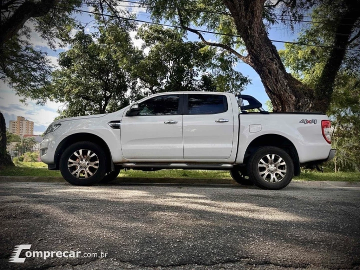 RANGER 3.2 XLT 4X4 CD 20V DIESEL 4P AUTOMÁTICO