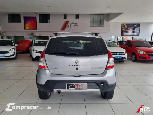 SANDERO - 1.6 STEPWAY 16V 4P AUTOMÁTICO