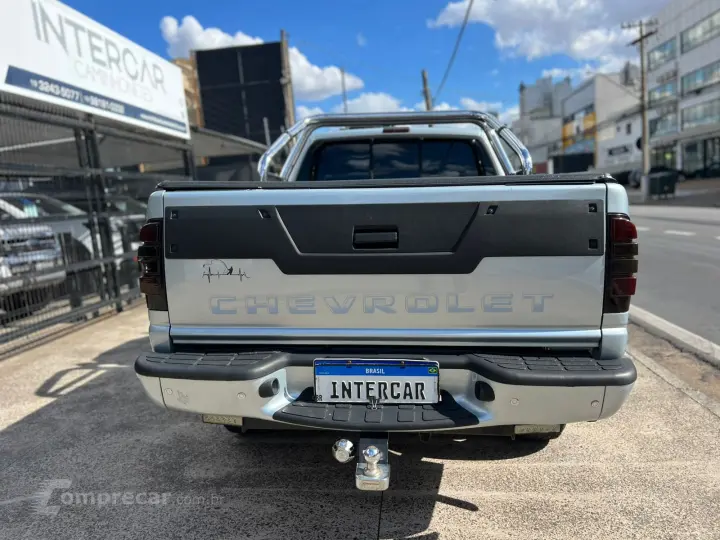 S10 2.4 MPFI Advantage 4X2 CS 8V