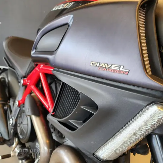 DIAVEL 1198 Carbon