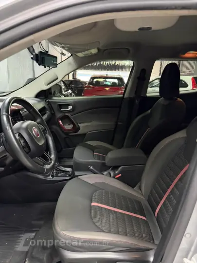 Toro 1.8 Automática