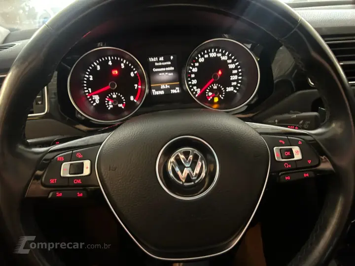 JETTA Highline 2.0 TSI 16V 4p Tiptronic