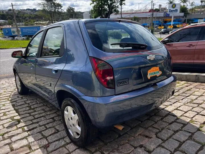 CELTA 1.0 MPFI LT 8V
