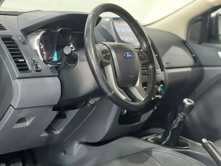 RANGER 2.5 Limited Plus 4X2 CD 16V