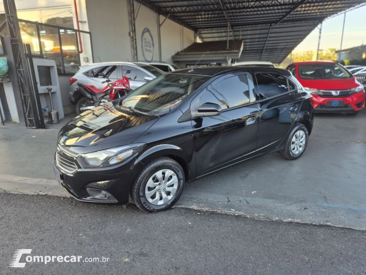 ONIX HATCH LT 1.0 8V FlexPower 5p Mec.