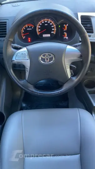 Hilux Caminhonete 3.0 16V 4P SRV TURBO DIESEL CABINE DUPLA