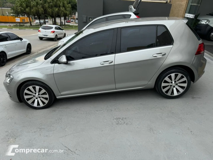 Golf Comfortline 1.4 TSI 140cv Aut.