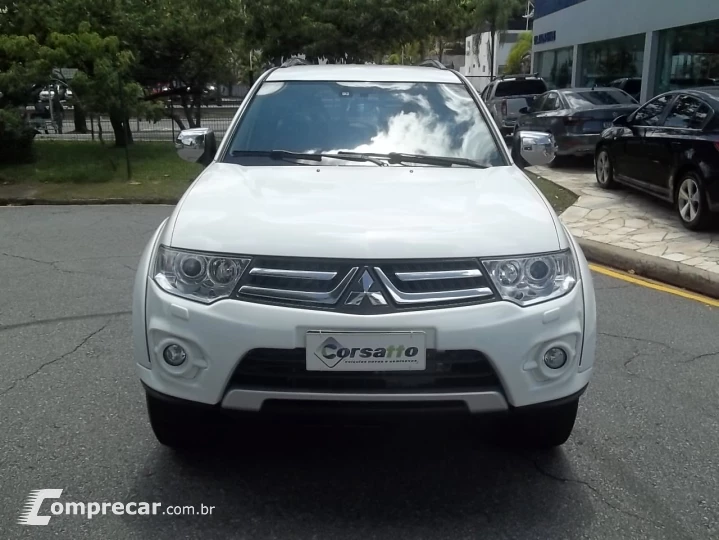 PAJERO 3.5 HPE 4X4 7 Lugares V6 24V