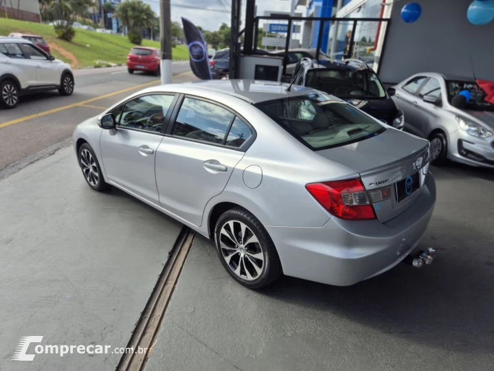 Civic Sedan LXR 2.0 Flexone 16V Aut. 4p