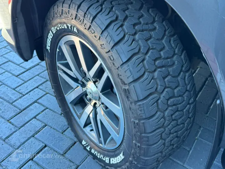 HILUX 2.8 SRX 4X4 CD 16V