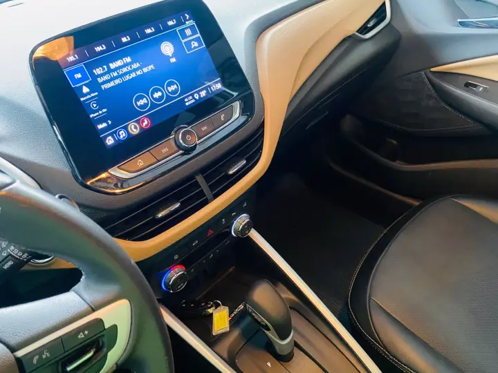 ONIX 1.0 Turbo Premier