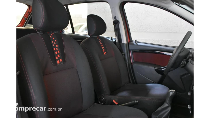 SANDERO - 1.6 STEPWAY 8V 4P MANUAL