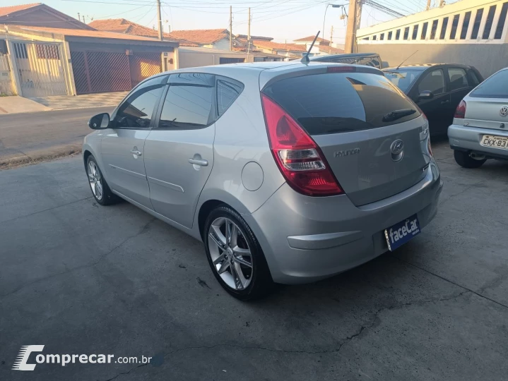 i30 2.0 16V 145cv 5p Aut.