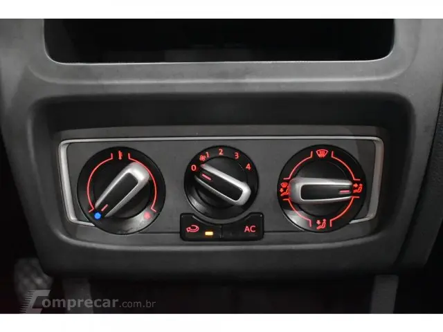 FOX - 1.0 MI 8V 4P MANUAL