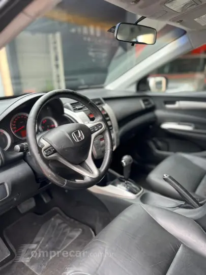 CITY 1.5 EXL Sedan 16V