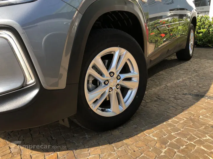 Tracker 1.0 Turbo Flex Lt Automático