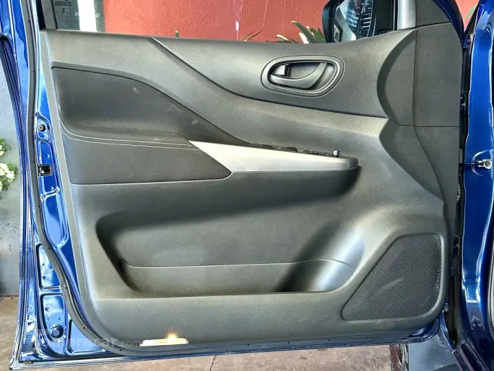 FRONTIER 2.3 16V TURBO DIESEL ATTACK CD 4X4 AUTOMÁTICO