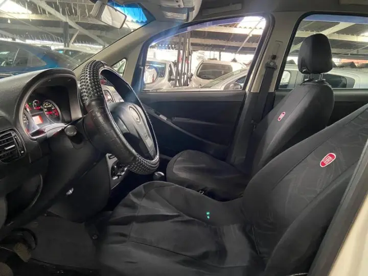 IDEA 1.4 MPI ATTRACTIVE 8V FLEX 4P MANUAL