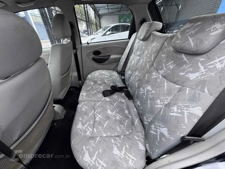 QQ 1.0 MPFI 12V GASOLINA 4P MANUAL