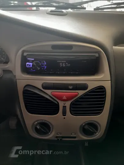 Palio 1.0 4P FIRE CELEBRATION ECONOMY