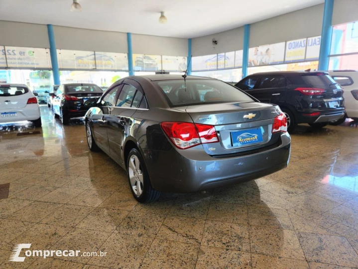 CRUZE LT 1.8 16V FlexPower 4p Aut.