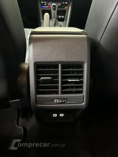 NIVUS HIGHLINE 1.0 200 TSI FLEX AUT.