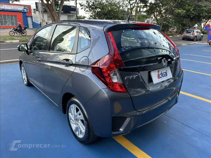 FIT 1.5 LX 16V FLEX 4P AUTOMÁTICO