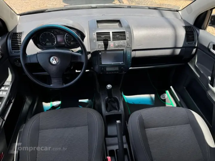 Polo Sed. COMFORT. 1.6 Mi Tot. Flex 8v