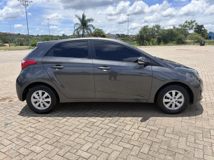 HB20 1.6 Comfort Plus 16V