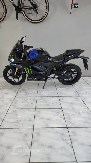 YZF R3 MONSTER