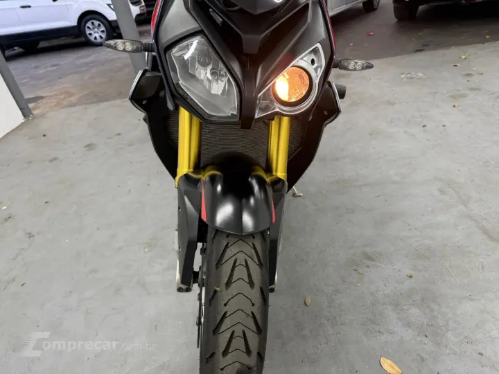 S1000 S1000 R