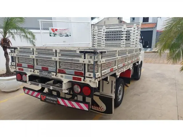 BONGO - UK2500 HD SC 2 PORTAS