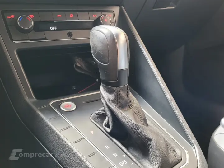 Nivus Highline 1.0 200 TSI Flex Aut.