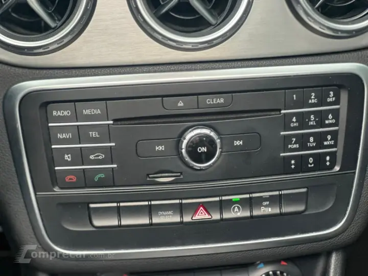 GLA 250 2.0 16V TURBO GASOLINA SPORT 4P AUTOMÁTICO