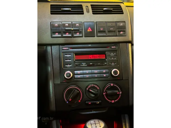 PARATI 1.0 MI 16V TURBO GASOLINA 4P MANUAL G.III