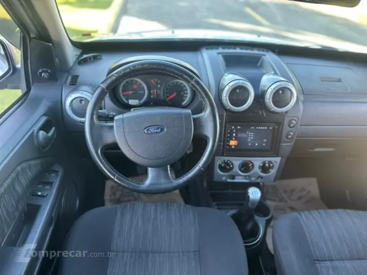 ECOSPORT 1.6 XLT FREESTYLE 8V FLEX 4P MANUAL