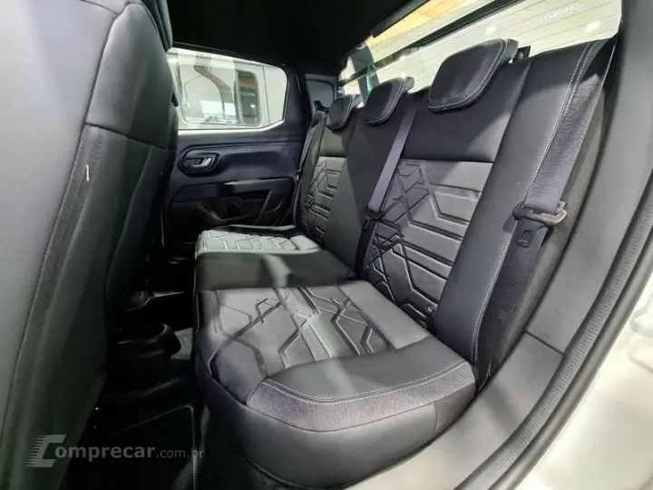 STRADA VOLCANO 1.3 FLEX 8V CD AUT.