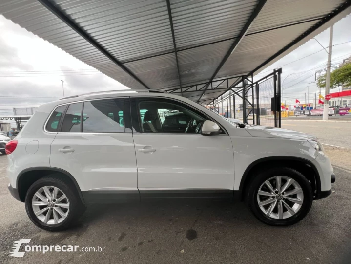 Tiguan 2.0 16V 4P TSI 4WD TURBO AUTOMÁTICO