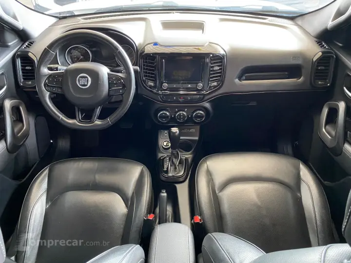 TORO 2.0 16V Turbo Ultra 4WD