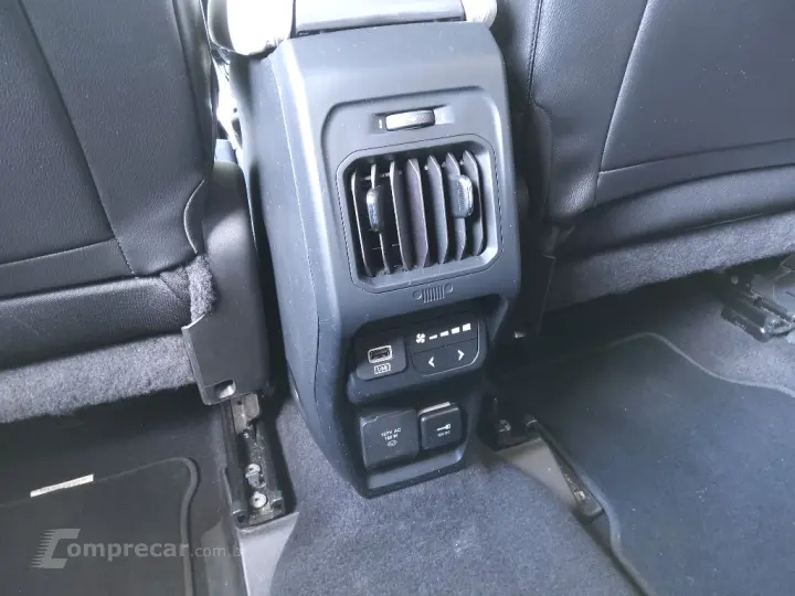 COMMANDER 1.3 T270 TURBO FLEX OVERLAND AT6