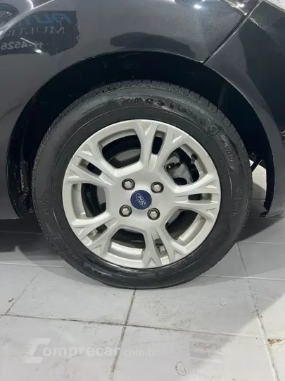 Fiesta Sedan 1.6 4P FLEX SE POWERSHIFT AUTOMÁTICO