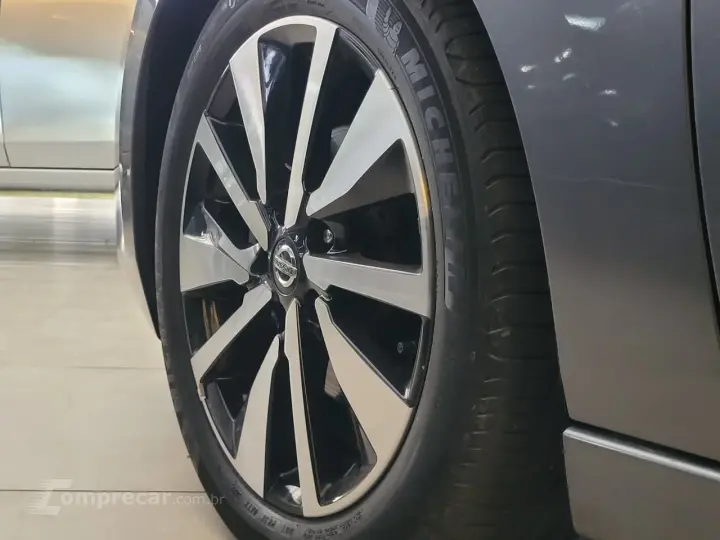 Sentra Exclusive 2.0 16V Aut.