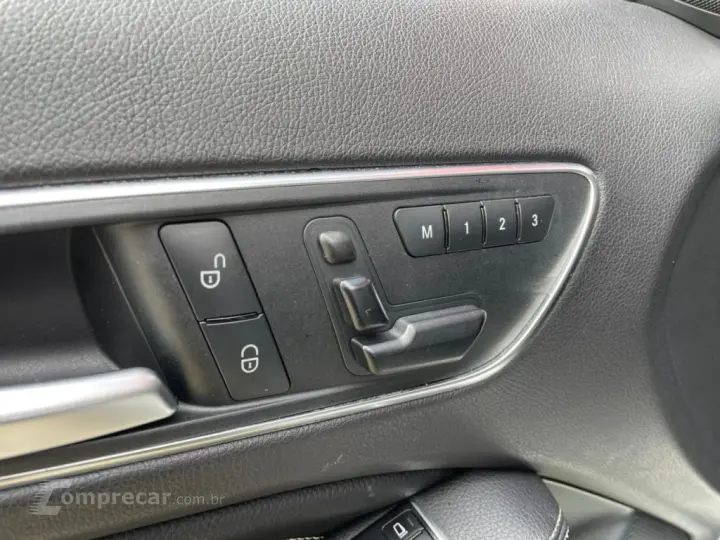 GLA 200 1.6 CGI VISION 16V TURBO FLEX 4P AUTOMÁTICO