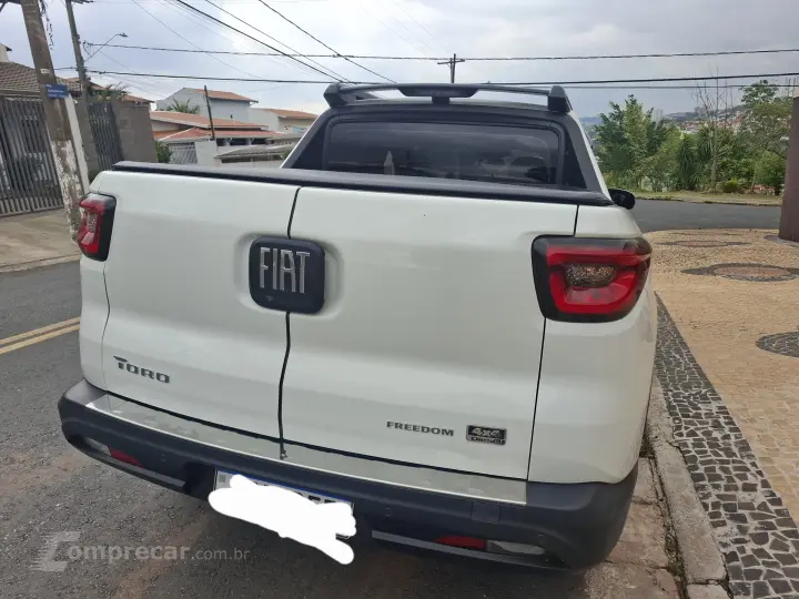 Fiat toro freedom turbo diesel 4x4