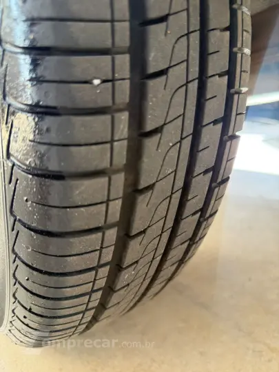 Uno Vivace Celeb. 1.0 EVO 8V 5P