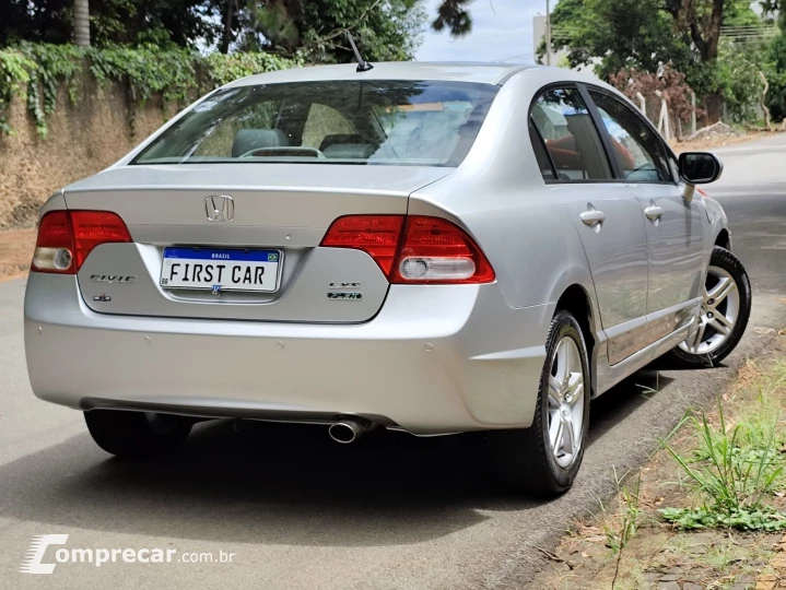 CIVIC 1.8 LXS 16V FLEX 4P AUTOMÁTICO