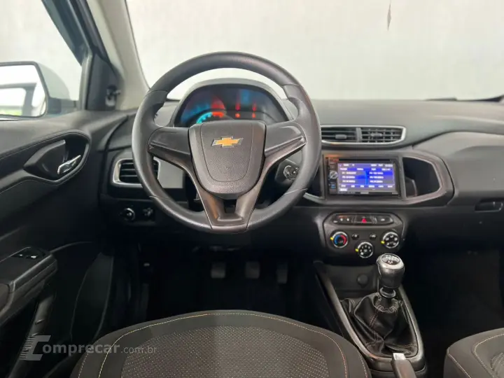 Onix Hatch 1.4 4P FLEX LT